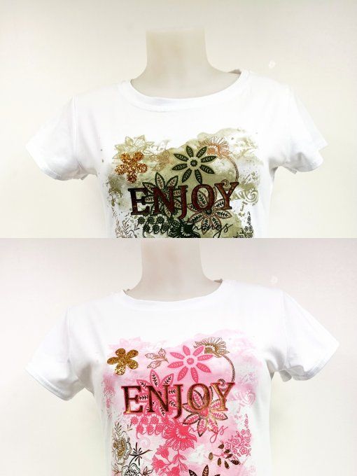 Tee-shirt motif design décontracté