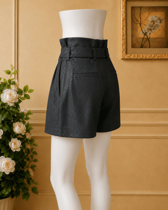 Short paperbag noir à ceinture nouée
