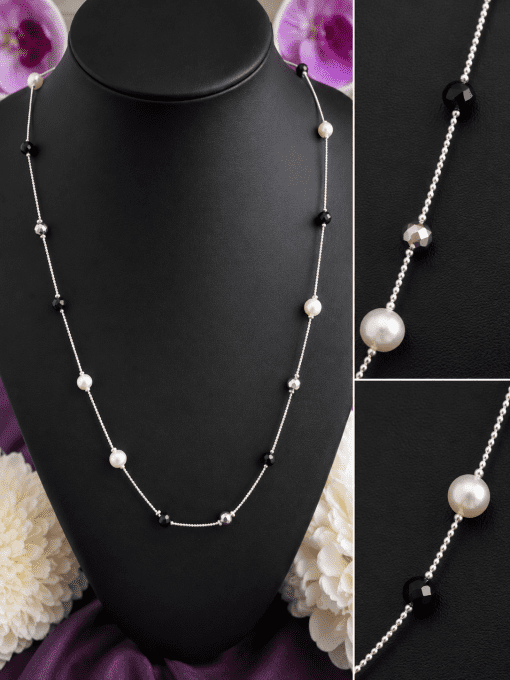 Collier chaîne fine à perles – Élégance minimaliste