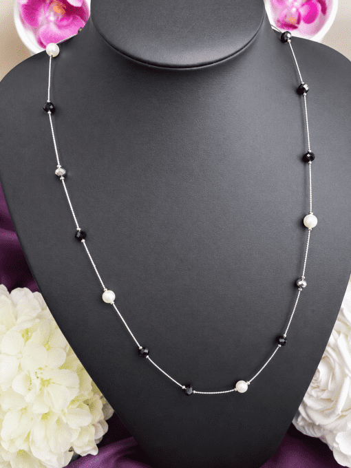 Collier chaîne fine à perles – Élégance minimaliste