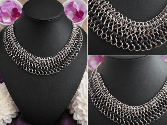 Collier plastron à mailles argentées et lanières noires