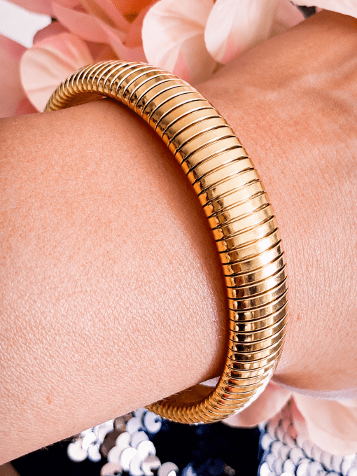 Bracelet manchette doré