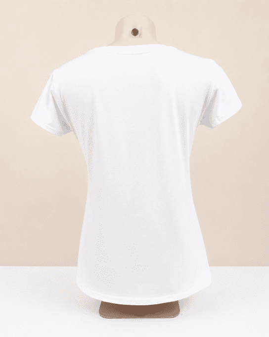 Tee-shirt motif design décontracté