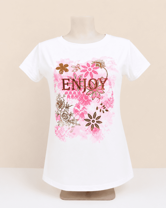 Tee-shirt motif design décontracté