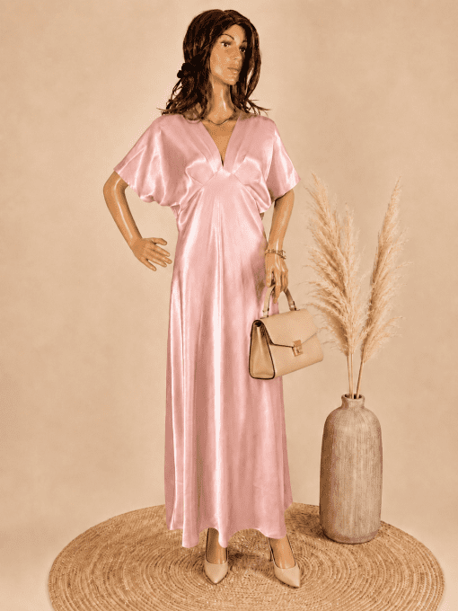 Robe effet satiné manches courtes