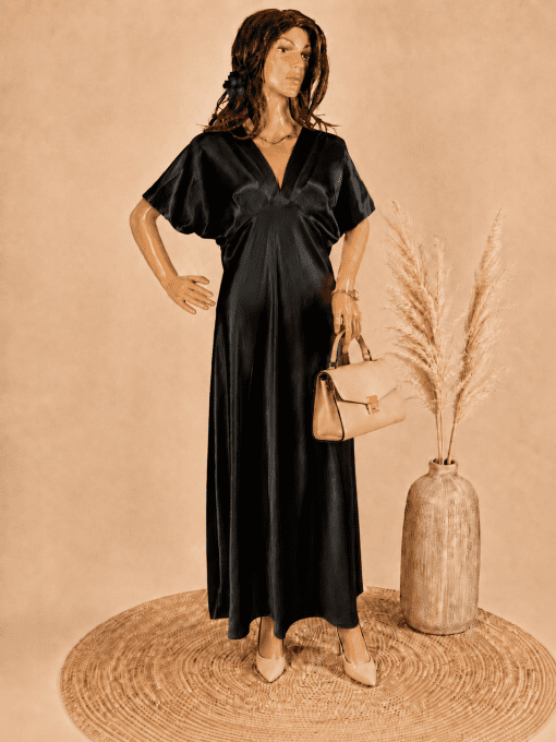 Robe effet satiné manches courtes